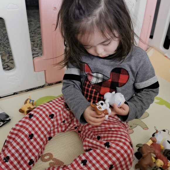 4/25 Gap baby Disney Mickey Mouse Shirt 2t - Picture 10 of 10